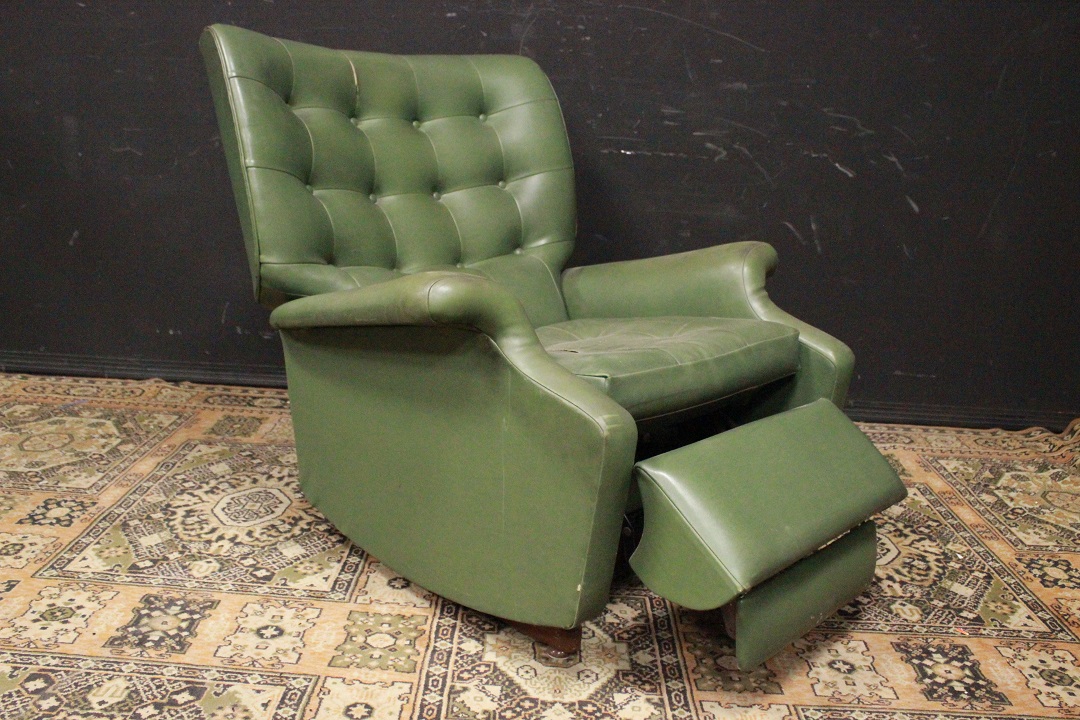 242_poltrona_reclinabile_armchair_recliner_dondolo_Chesterfield_Chester_originale_original_bergere_ecopelle_verde_reseda_green_Brescia_Roncadelle_inglese_UK_5