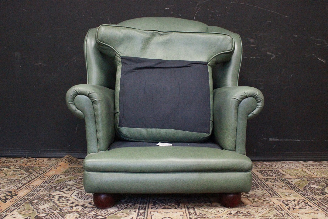 657_poltrona_bergere_armchair_anni_Novanta_90_pelle_verde_pallido_green_originali_inglesi_original_UK_english_6