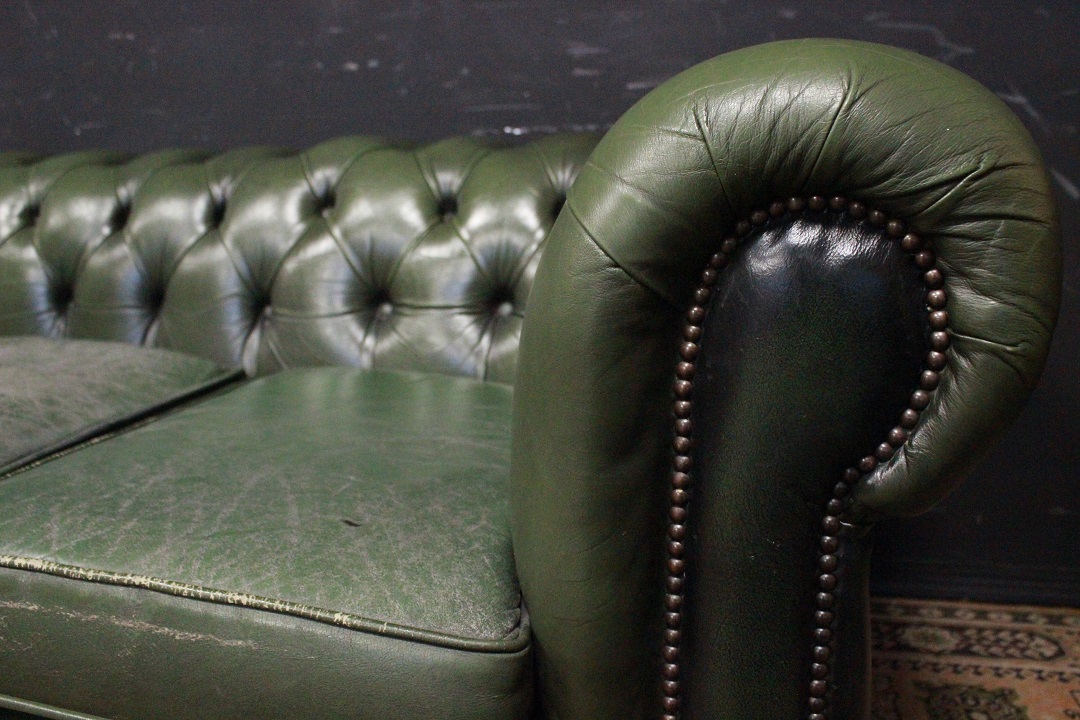 544_Divano_Sofa_Chester_Chesterfield_club_tre_posti_3_three_seaters_verde_cromo_green_leather_pelle_originale_original_english_inglese_UK_5