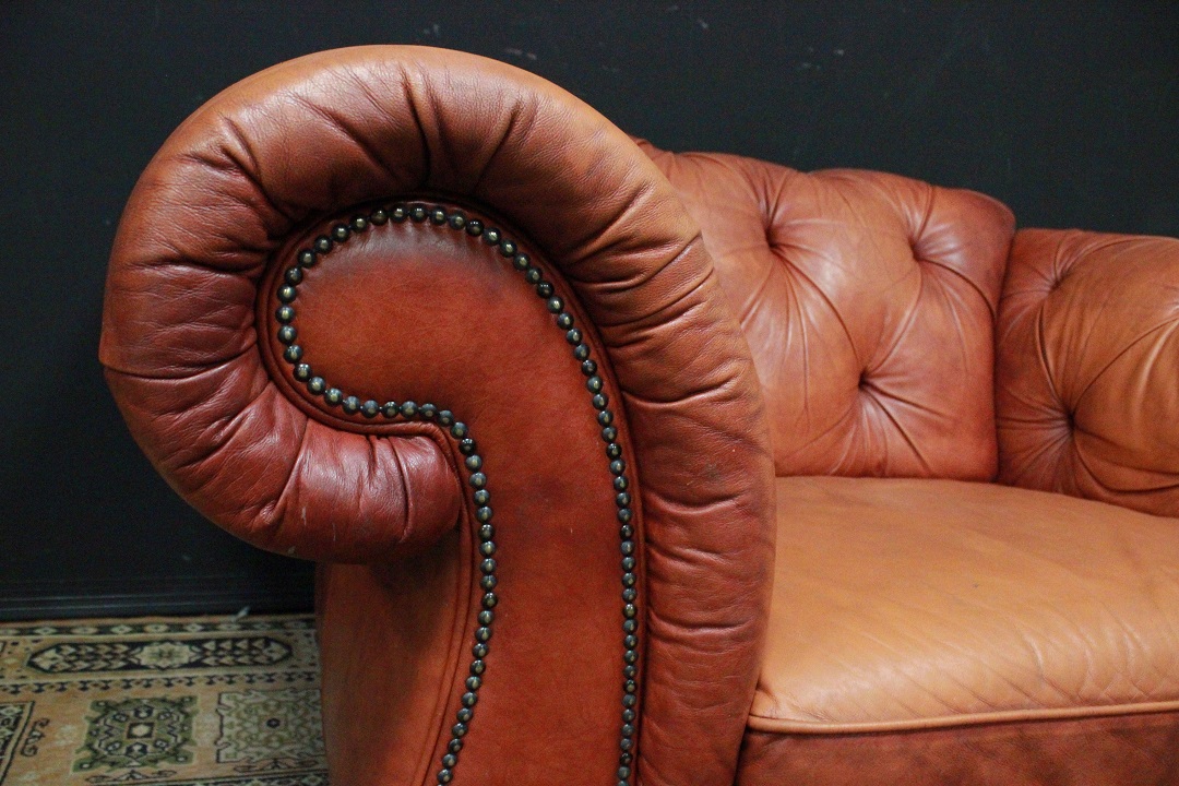 842_divano_divanetto_club_sofa_chesterfield_chester_original_originale_english_inglese_leather_2_two_due_seater_posti_pelle_arancione_4