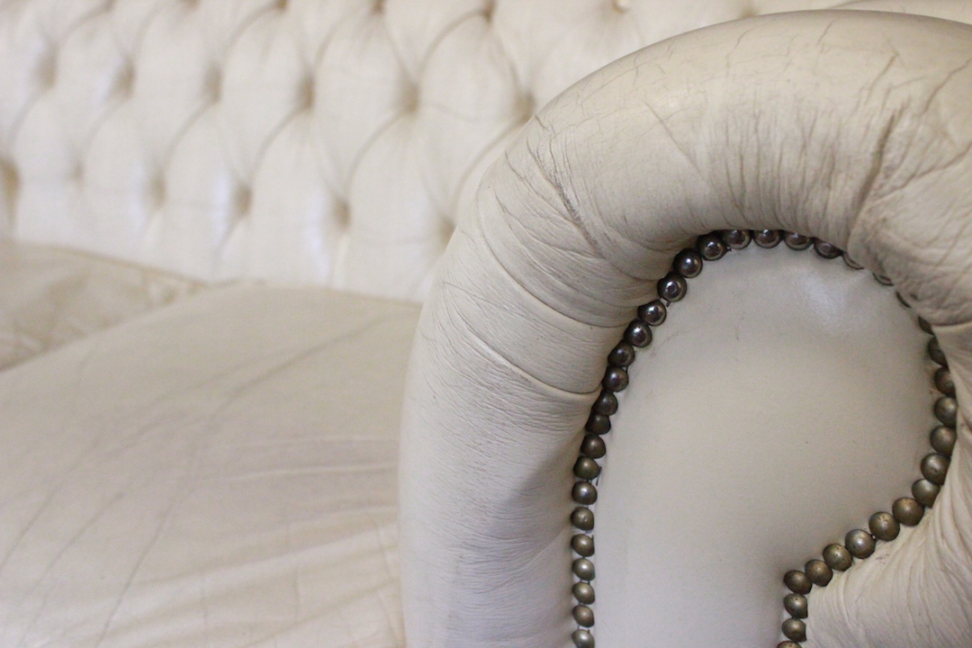 198_divano_club_sofa_chesterfield_chester_bianco_creme_white_original_originale_english_inglese_leather_2_two_due_posti_pelle_UK_1