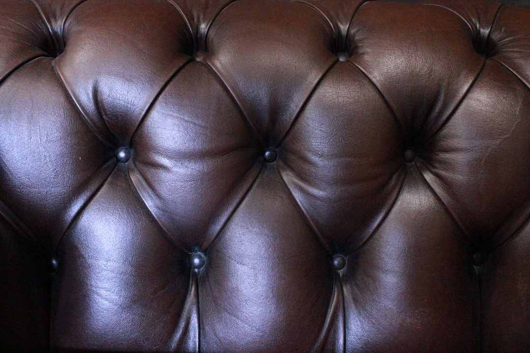 847_Chester_Chesterfield_club_poltrona_armchair_brown_marrone_leather_scuro_dark_cioccolato_pelle_originale_original_english_inglese_2