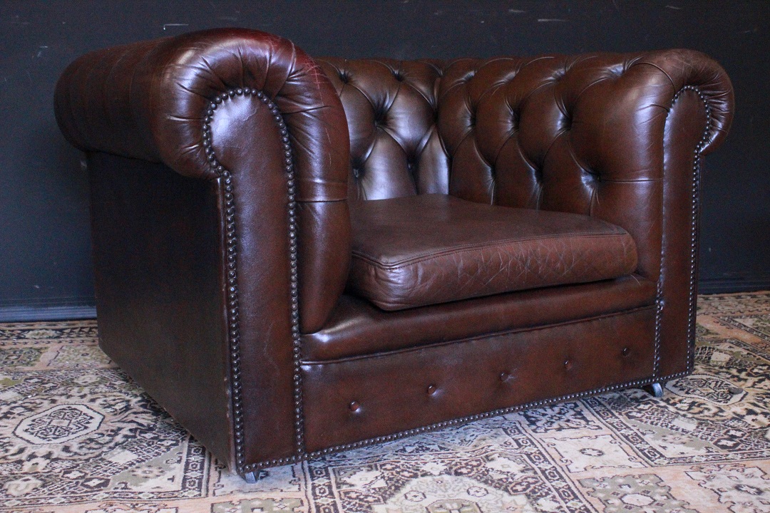 847_Chester_Chesterfield_club_poltrona_armchair_brown_marrone_leather_scuro_dark_cioccolato_pelle_originale_original_english_inglese_3