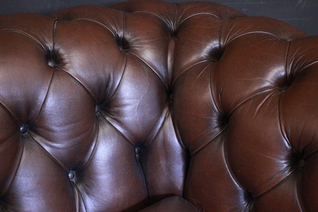 847_Chester_Chesterfield_club_poltrona_armchair_brown_marrone_leather_scuro_dark_cioccolato_pelle_originale_original_english_inglese_6