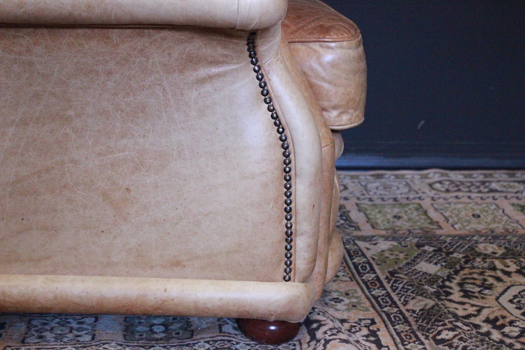 882_poltrona_armchair_modello_Chesterfield_Chester_bergere_model_marrone_chiaro_maggese_light_brown_originale_inglese_original_UK_pelle_leather_7