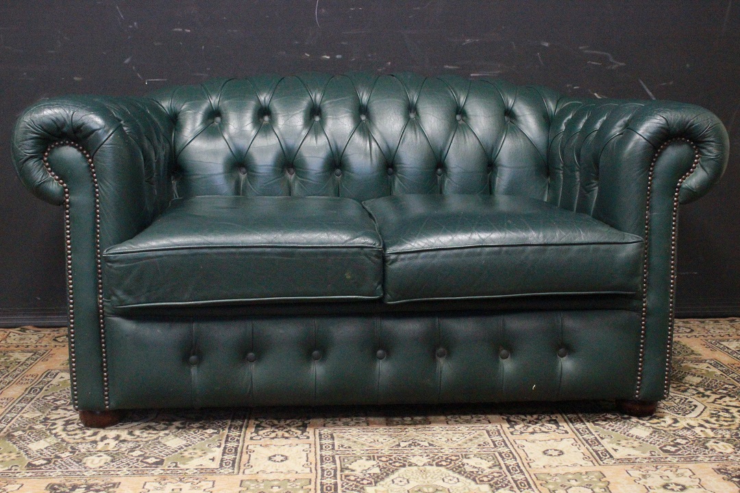 891_Divano_Sofa_Chester_Chesterfield_club_due_posti_two_2_seater_leather_pelle_verde_opale_green_originale_original_english_inglese_UK_0