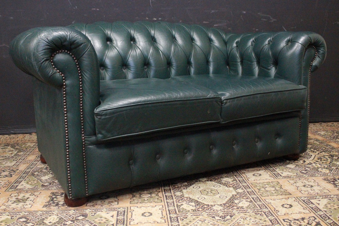 891_Divano_Sofa_Chester_Chesterfield_club_due_posti_two_2_seater_leather_pelle_verde_opale_green_originale_original_english_inglese_UK_3