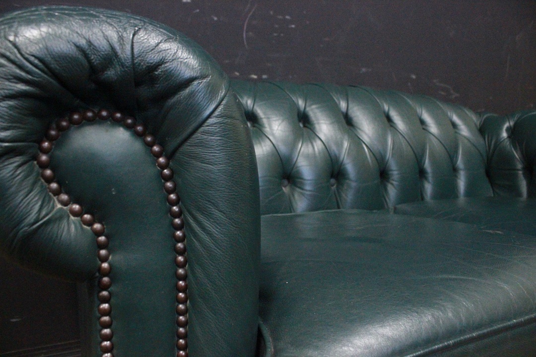 891_Divano_Sofa_Chester_Chesterfield_club_due_posti_two_2_seater_leather_pelle_verde_opale_green_originale_original_english_inglese_UK_5