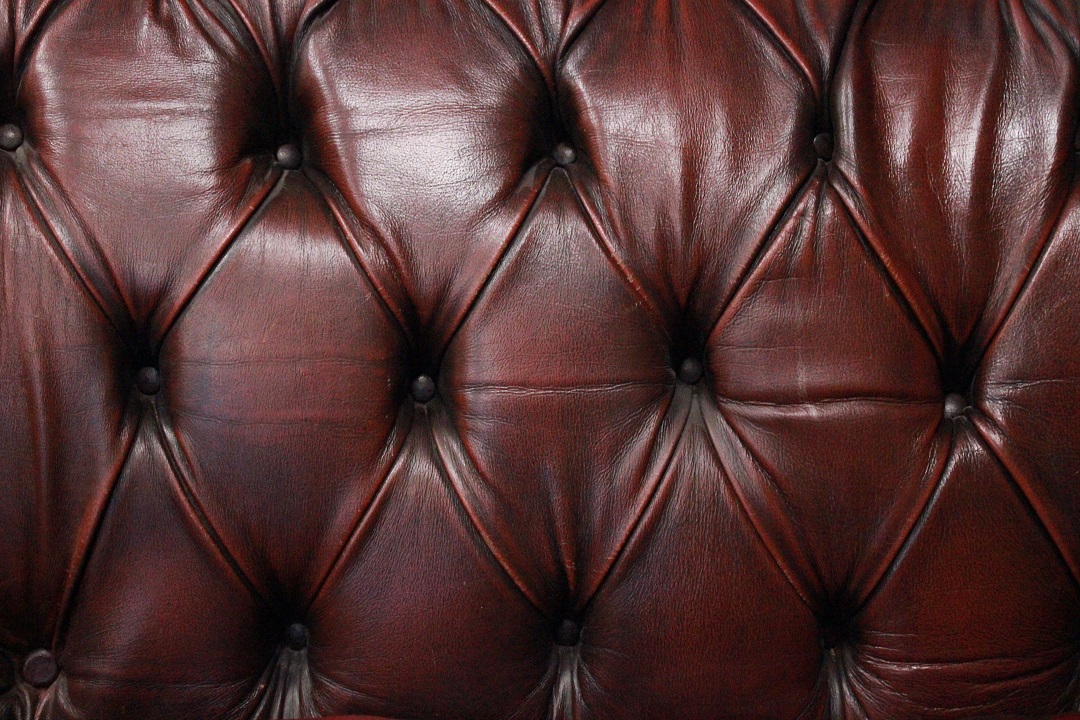 698_Chester_Chesterfield_divano_sofa_2_two_posti_seater_club_sofa_pelle_leather_brown_marrone_Brescia_Roncadelle_originale_inglese_original_UK_2