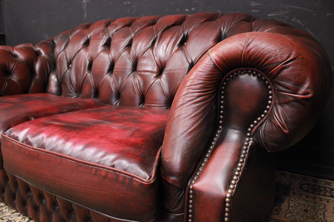 698_Chester_Chesterfield_divano_sofa_2_two_posti_seater_club_sofa_pelle_leather_brown_marrone_Brescia_Roncadelle_originale_inglese_original_UK_4