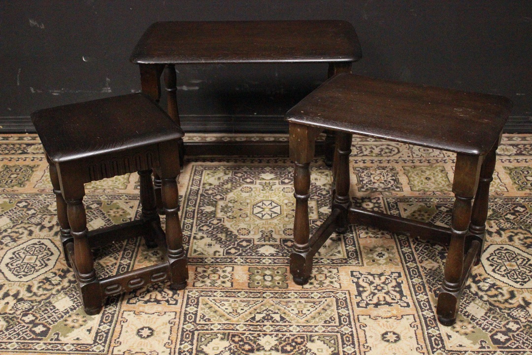 005_tris_tavolini_nido_incastro_inglesi_originali_legno_english_original_coffee_table_set_three_triple_wood_Brescia_Roncadelleinglese_Inghilterra_UK_0