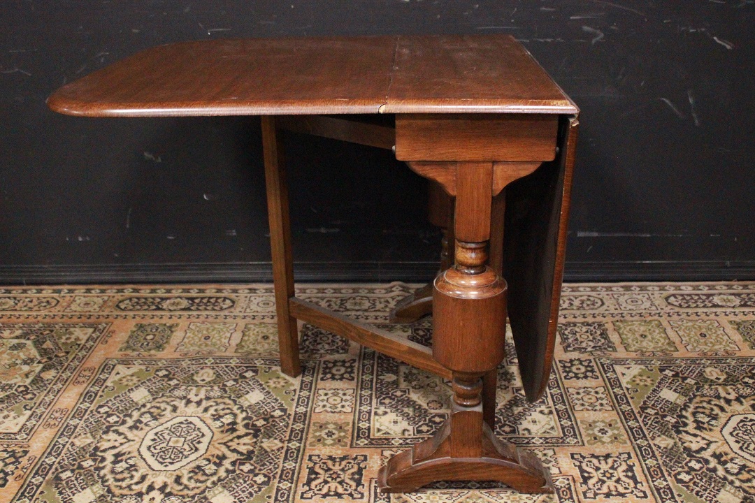 867_tavolo_table_bandelle_inchiostro_legno_chiaro_wood_metà_Novecento_inglese_Inghilterra_UK_4