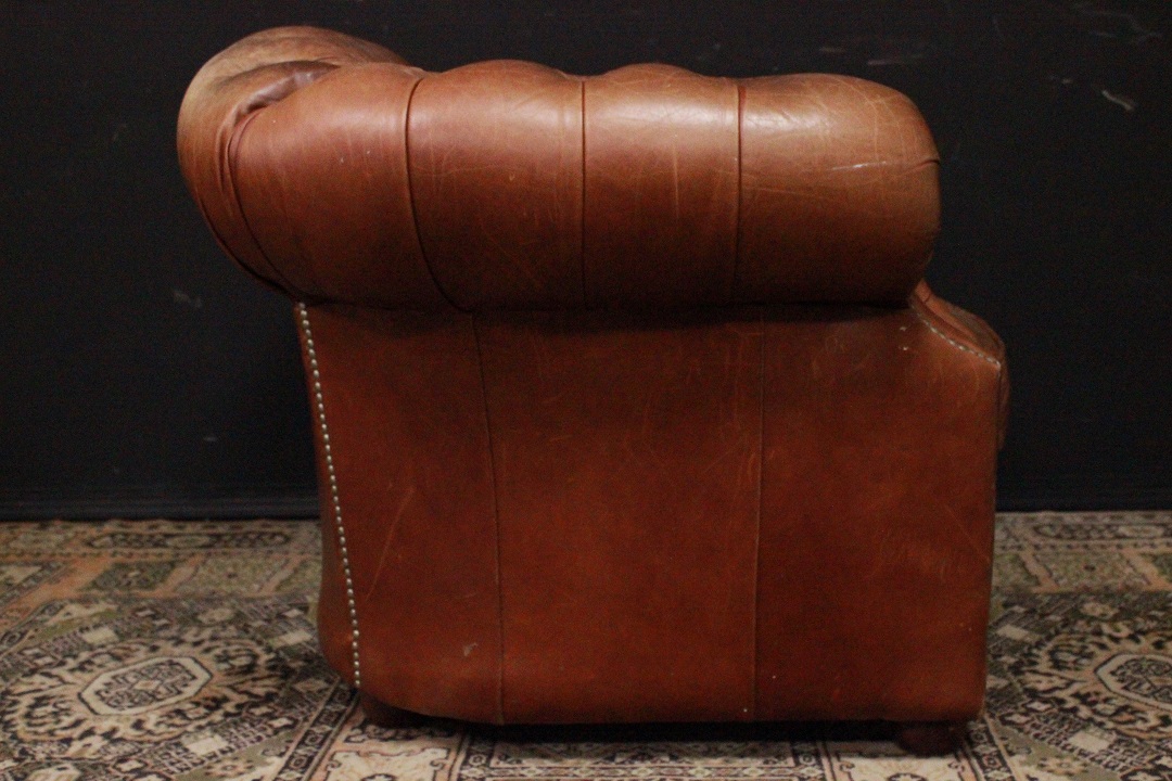 918_Poltrona_Armchair_Chester_Chesterfield_club_leather_pelle_marrone_rame_originale_original_english_inglese_UK_5