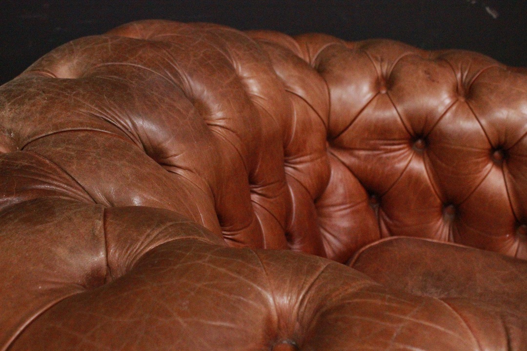 918_Poltrona_Armchair_Chester_Chesterfield_club_leather_pelle_marrone_rame_originale_original_english_inglese_UK_6