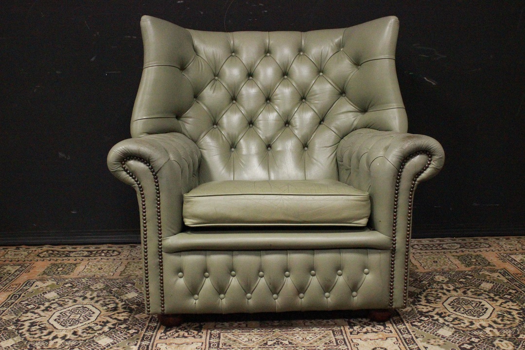 921_Poltrona_Armchair_Chester_Chesterfield_bergere_king_size_leather_pelle_grigio_muschio_musk_grey_originale_original_english_inglese_UK_0