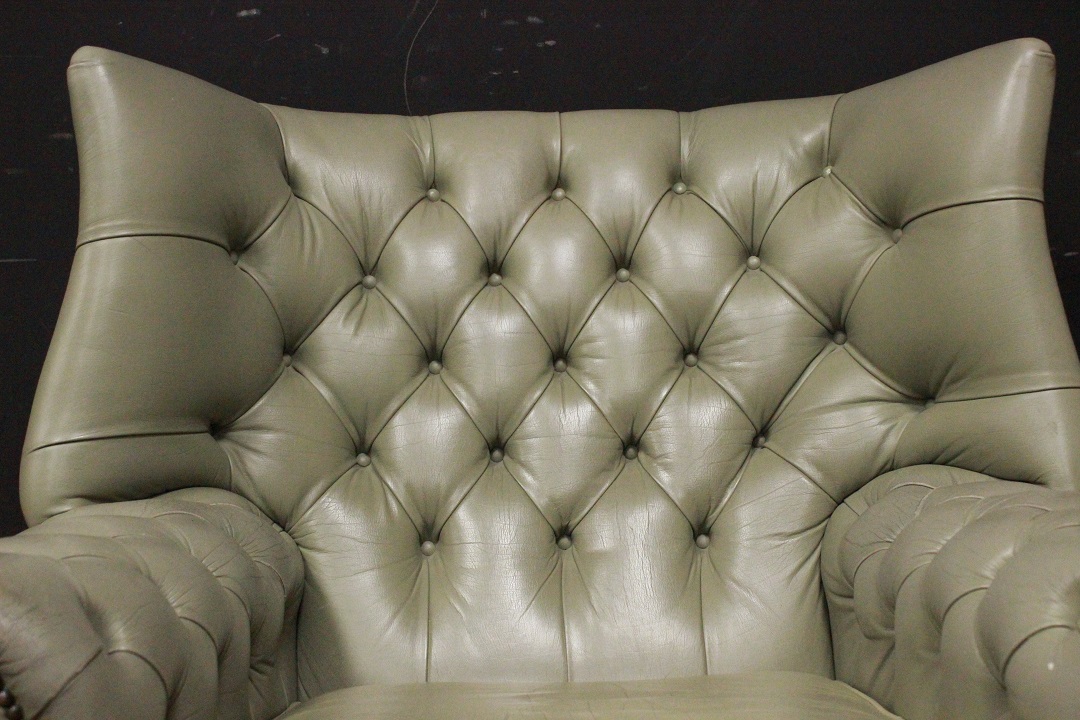 921_Poltrona_Armchair_Chester_Chesterfield_bergere_king_size_leather_pelle_grigio_muschio_musk_grey_originale_original_english_inglese_UK_1
