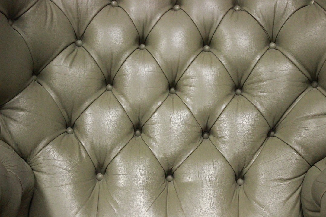 921_Poltrona_Armchair_Chester_Chesterfield_bergere_king_size_leather_pelle_grigio_muschio_musk_grey_originale_original_english_inglese_UK_4
