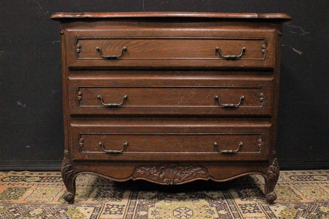 937_cassettone_legno_decorato_mobile_prima_metà_Novecento_0