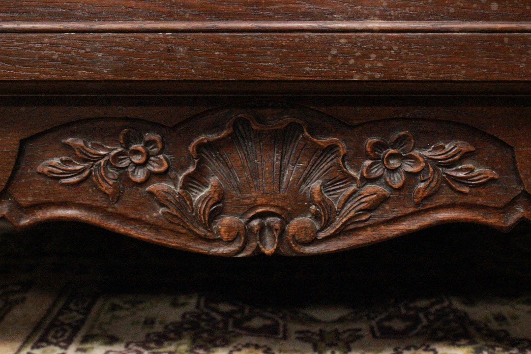 937_cassettone_legno_decorato_mobile_prima_metà_Novecento_1