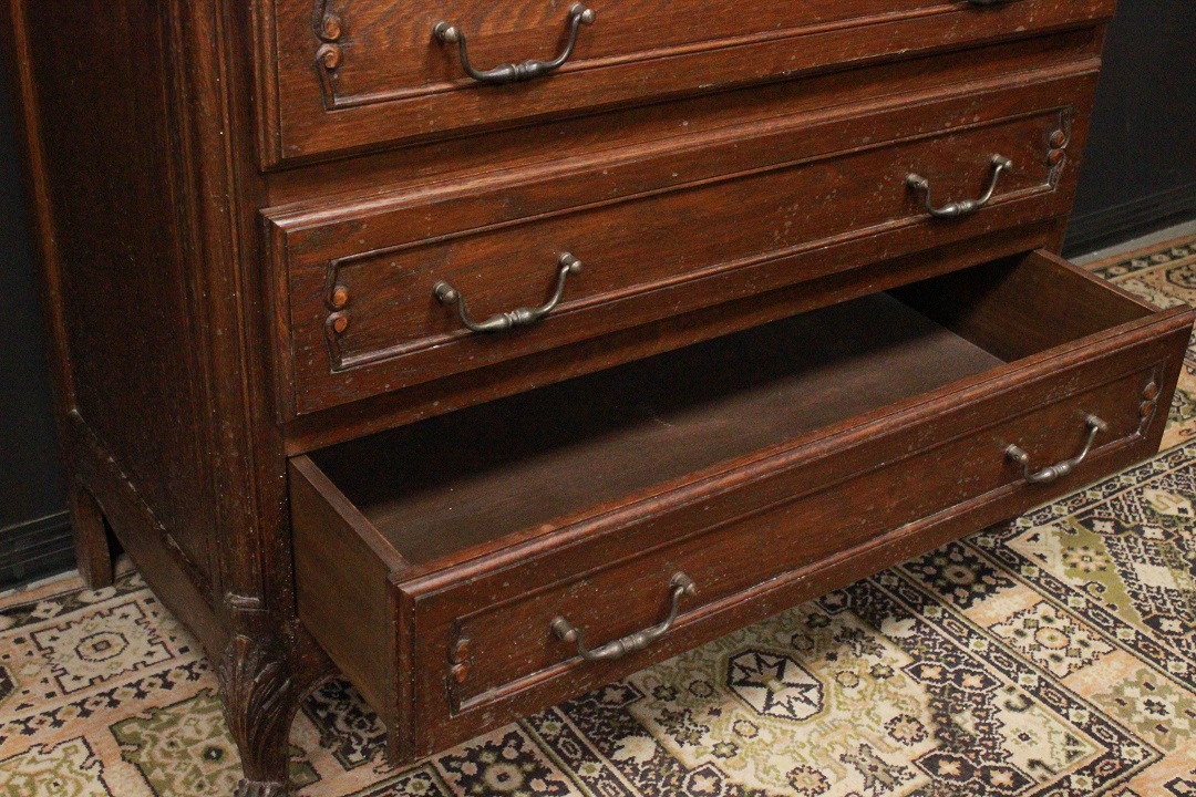 937_cassettone_legno_decorato_mobile_prima_metà_Novecento_2