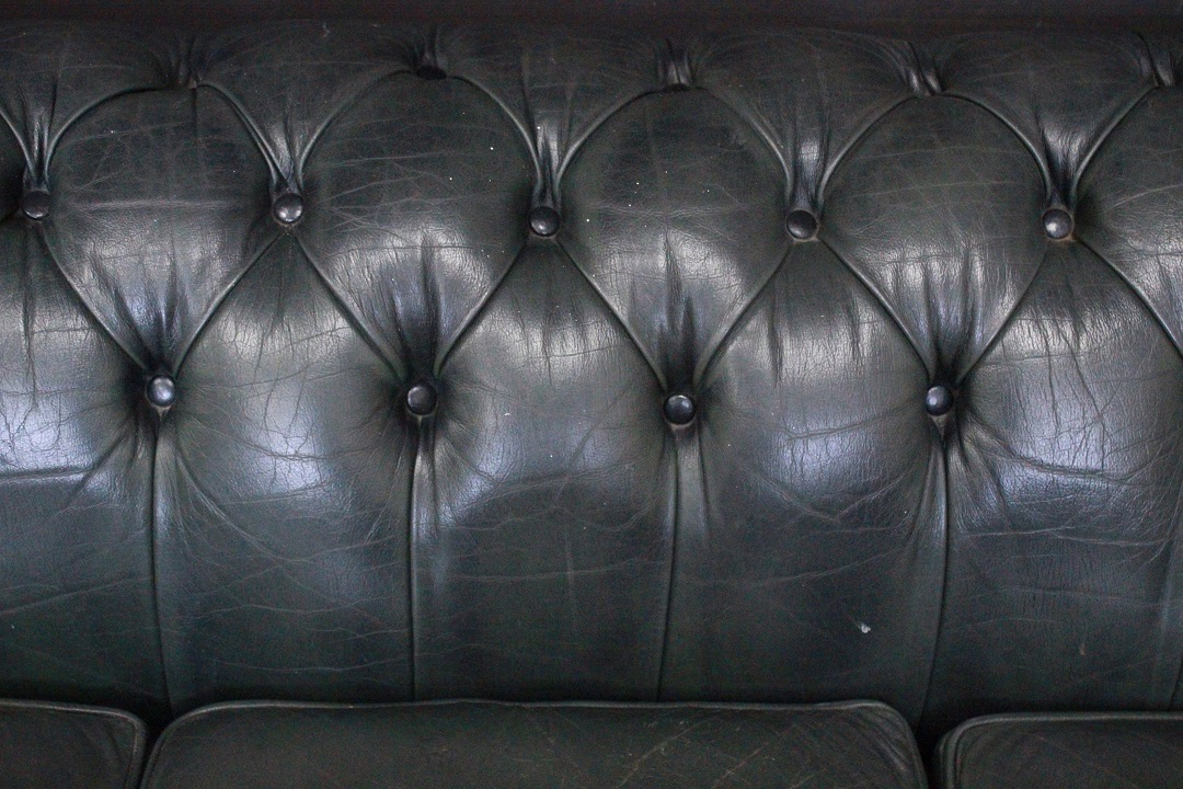 979_Divano_Sofa_Chester_Chesterfield_club_tre_posti_3_three_seater_leather_pelle_verde_nerastro_green_black_originale_original_english_inglese_UK_7