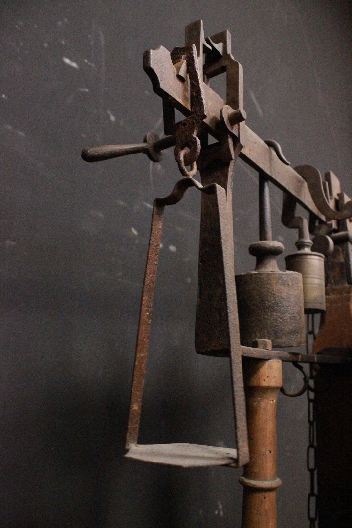 999_bilancia_pesa_in_legno_ferro_bassocunea_prima_metà_Novecento_Italia_italiana_ITA_12