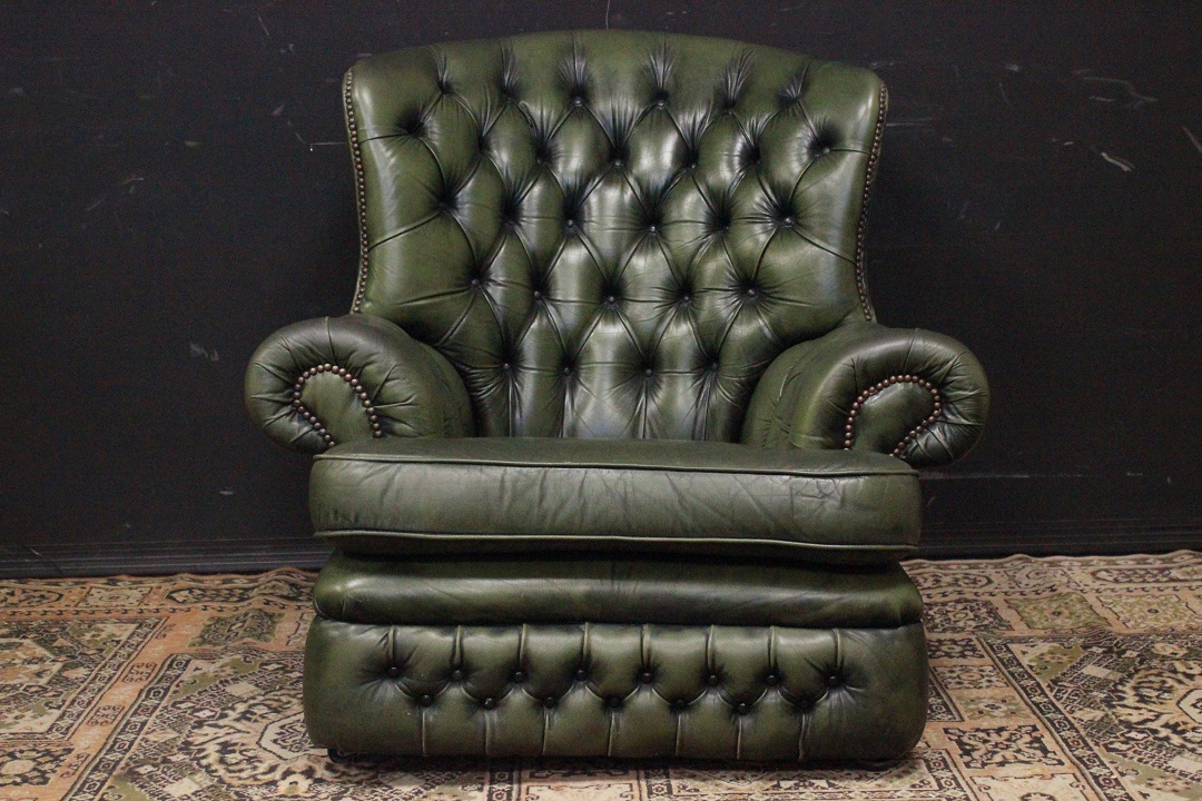 1001_Poltrona_Armchair_Chester_Chesterfield_bergere_leather_pelle_verde_oliva_green_originale_original_english_inglese_UK_0