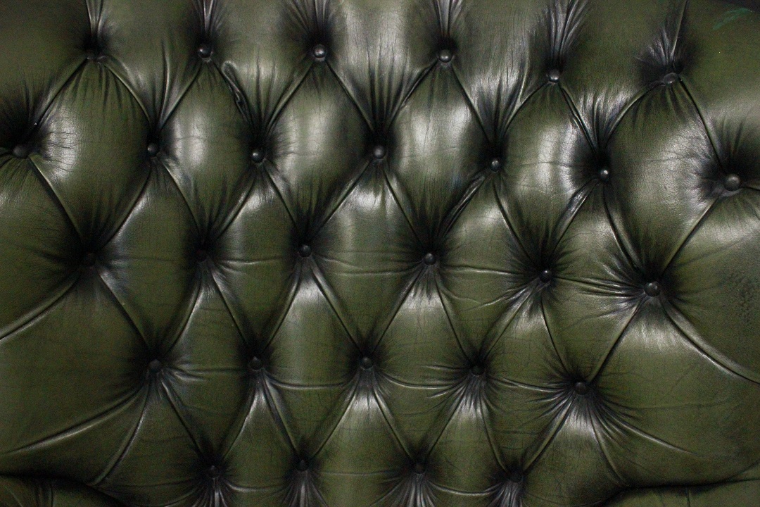 1001_Poltrona_Armchair_Chester_Chesterfield_bergere_leather_pelle_verde_oliva_green_originale_original_english_inglese_UK_8