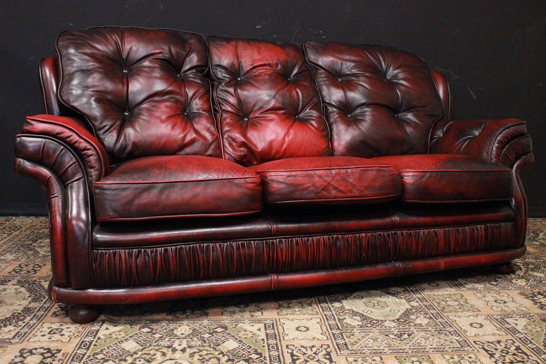 1003_Divano_Sofa_Chester_Chesterfield_bergere_leather_bordeaux_pelle_originale_original_english_inglese_UK_3