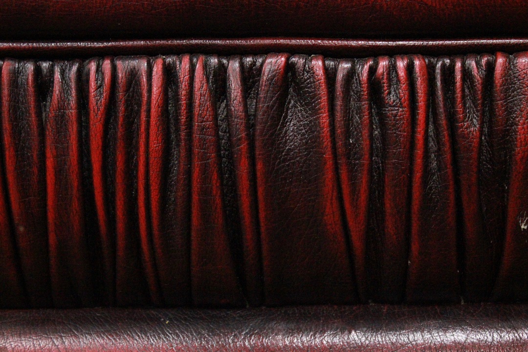 1003_Divano_Sofa_Chester_Chesterfield_bergere_leather_bordeaux_pelle_originale_original_english_inglese_UK_8