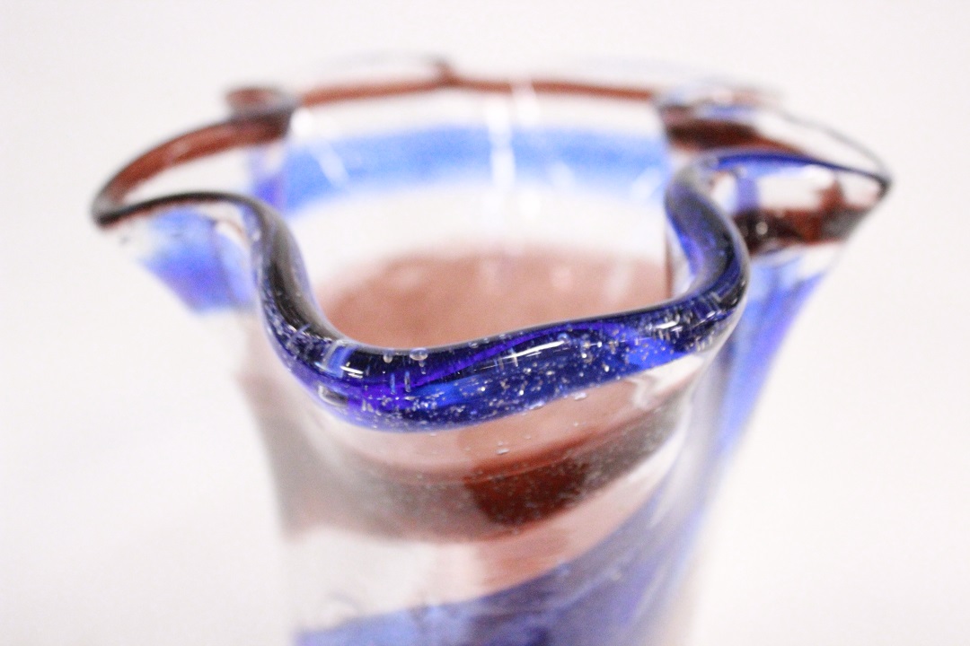 1047_vaso_vase_Murano_fiore_glass_blu_marrone_blue_brown_vetro_firmato_signed_Costantini_certificato_artigianato_made_in_Murano_Venezia_Venice_Brescia_Roncadelle_1