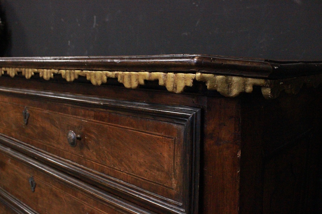 1053_cassettone_mobile_4_quattro_cassetti_XVII_secolo_legno_noce_Lombardia_italiano_Italia_ITA_1