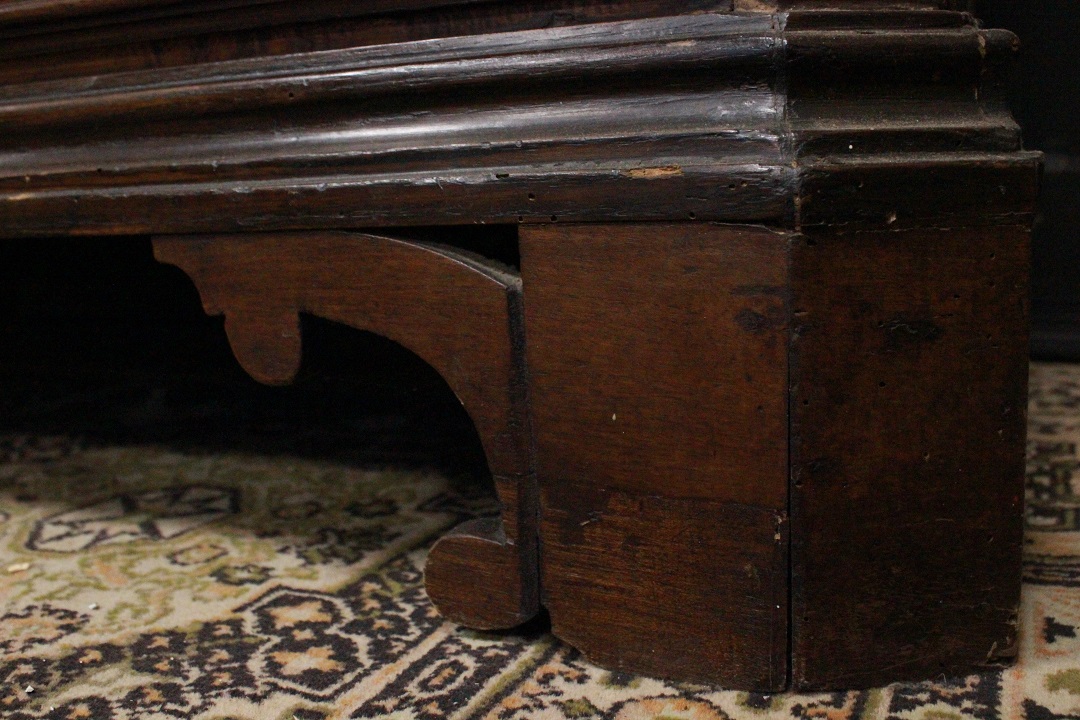 1053_cassettone_mobile_4_quattro_cassetti_XVII_secolo_legno_noce_Lombardia_italiano_Italia_ITA_17