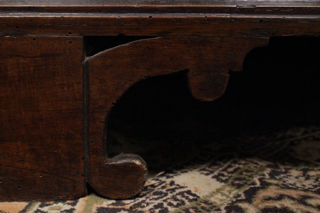 1053_cassettone_mobile_4_quattro_cassetti_XVII_secolo_legno_noce_Lombardia_italiano_Italia_ITA_22