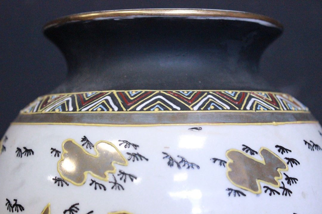 596_vaso_vase_orientale_figure_seconda_metà_XX_secolo_marchio_Satsuma_Giappone_JPN_2