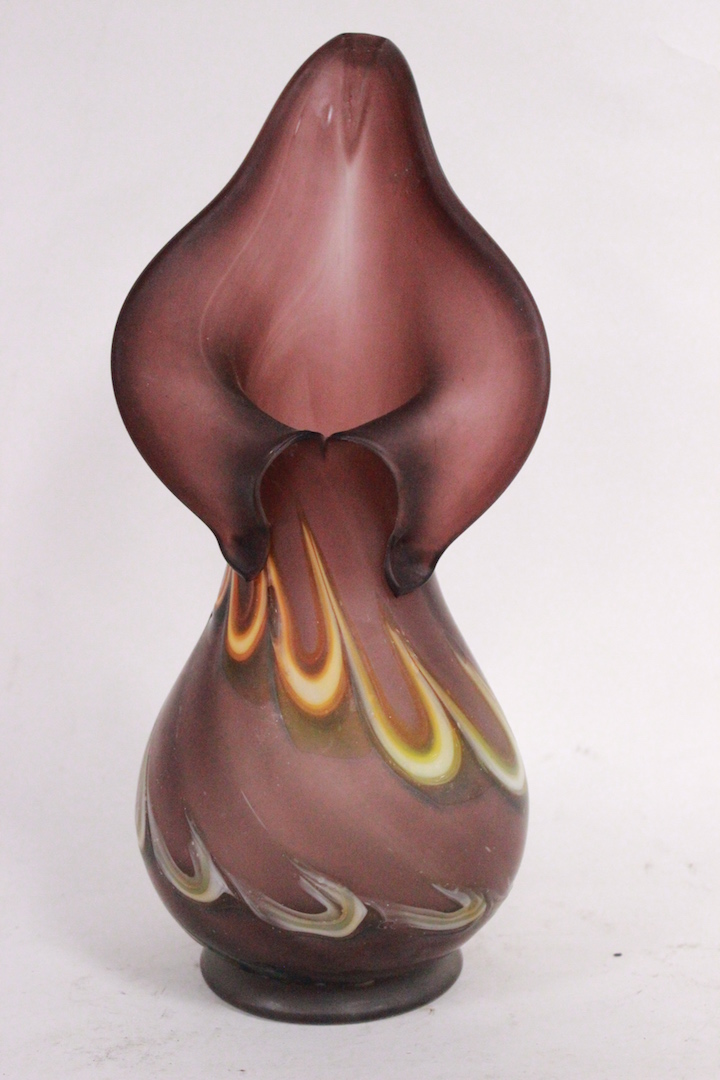 1077_vaso_vase_vetro_fucsia_viola_fiore_calla_Italia_Brescia_Roncadelle_0