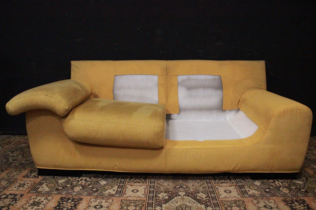 1080_divano_sofa_nuovo_esposizione_tessuto_microfibra_giallo_pouf_mobile_tre_posti_3_italiano_Italia_ITA_13