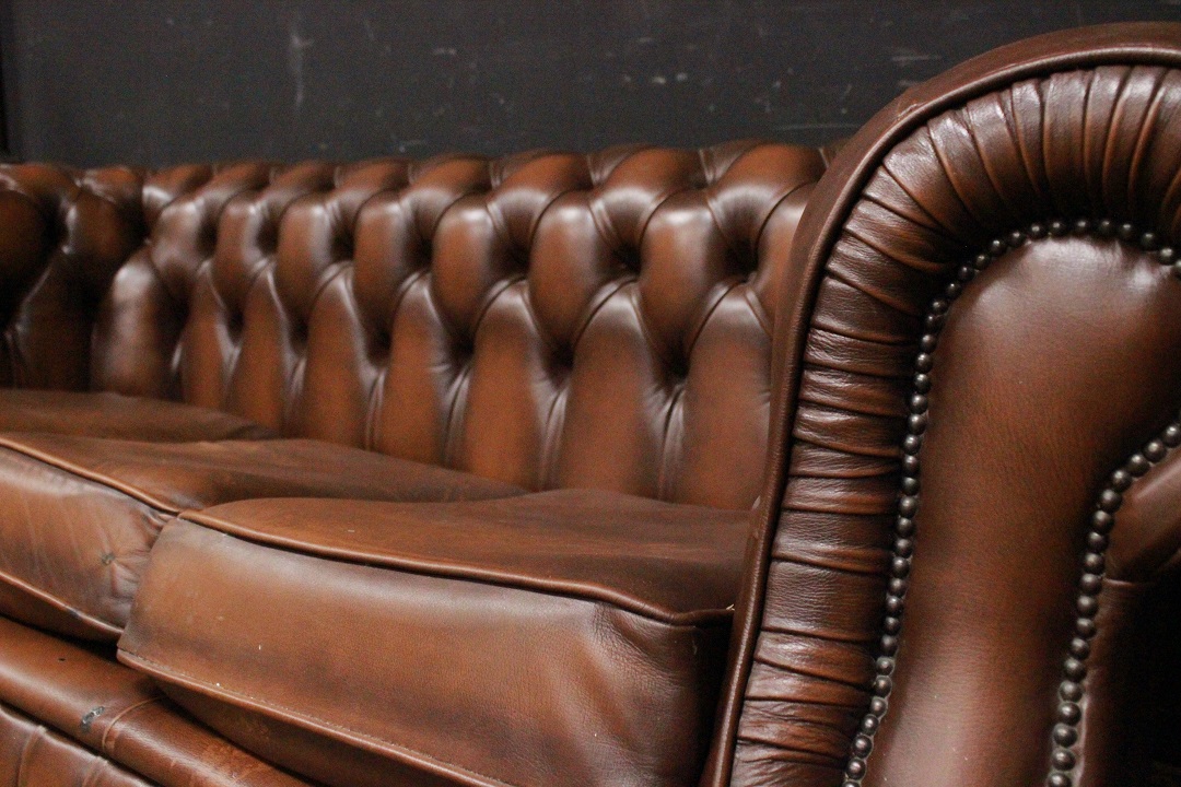 939_divano_bergere_sofa_Chesterfield_Chester_original_originale_marrone_rame_brown_english_inglese_leather_3_posti_pelle_UK_Brescia_Roncadelle_1