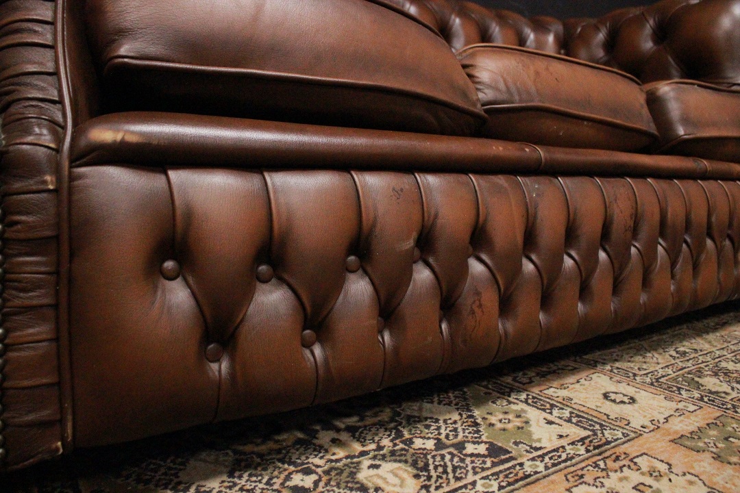 939_divano_bergere_sofa_Chesterfield_Chester_original_originale_marrone_rame_brown_english_inglese_leather_3_posti_pelle_UK_Brescia_Roncadelle_6