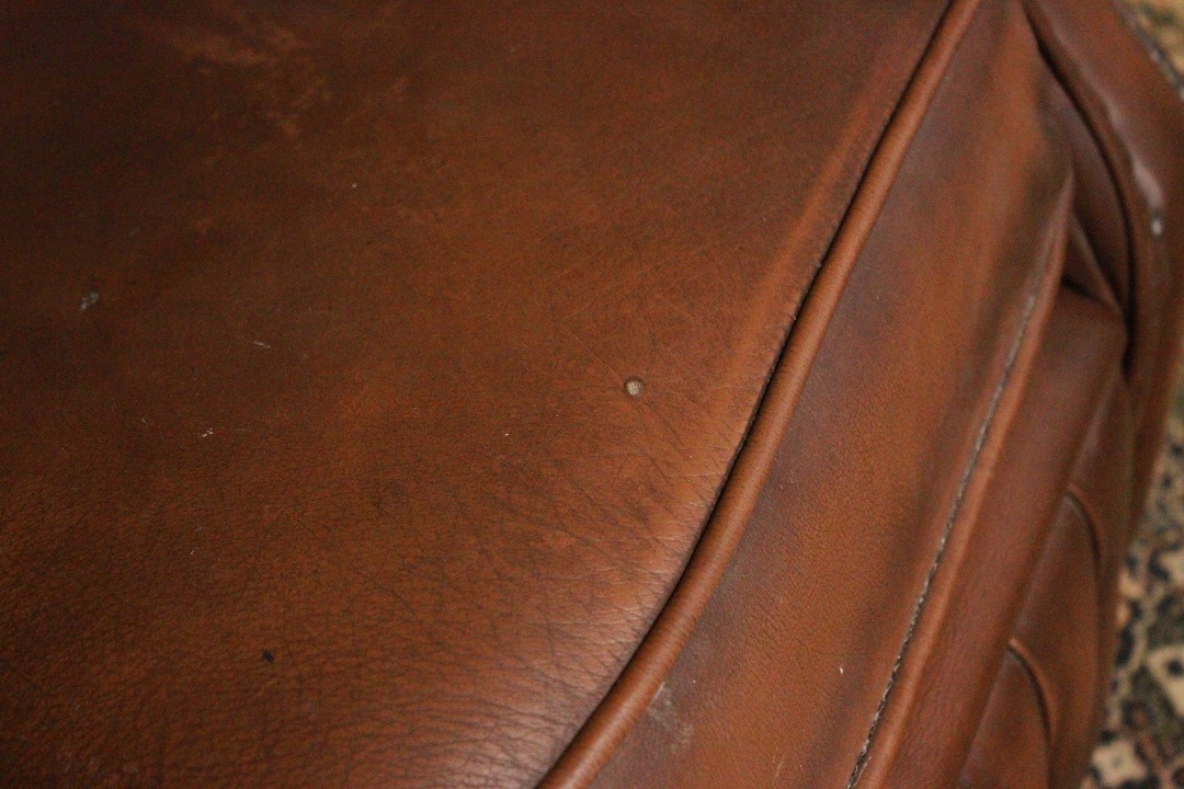 939_divano_bergere_sofa_Chesterfield_Chester_original_originale_marrone_rame_brown_english_inglese_leather_3_posti_pelle_UK_Brescia_Roncadelle_7