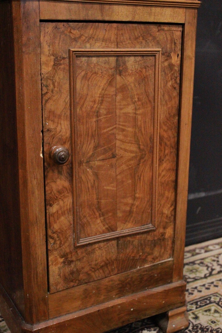 1096_comodino_mobiletto_legno_marmo_scuro_Novecento_XX_secolo_francese_Francia_FRA_2