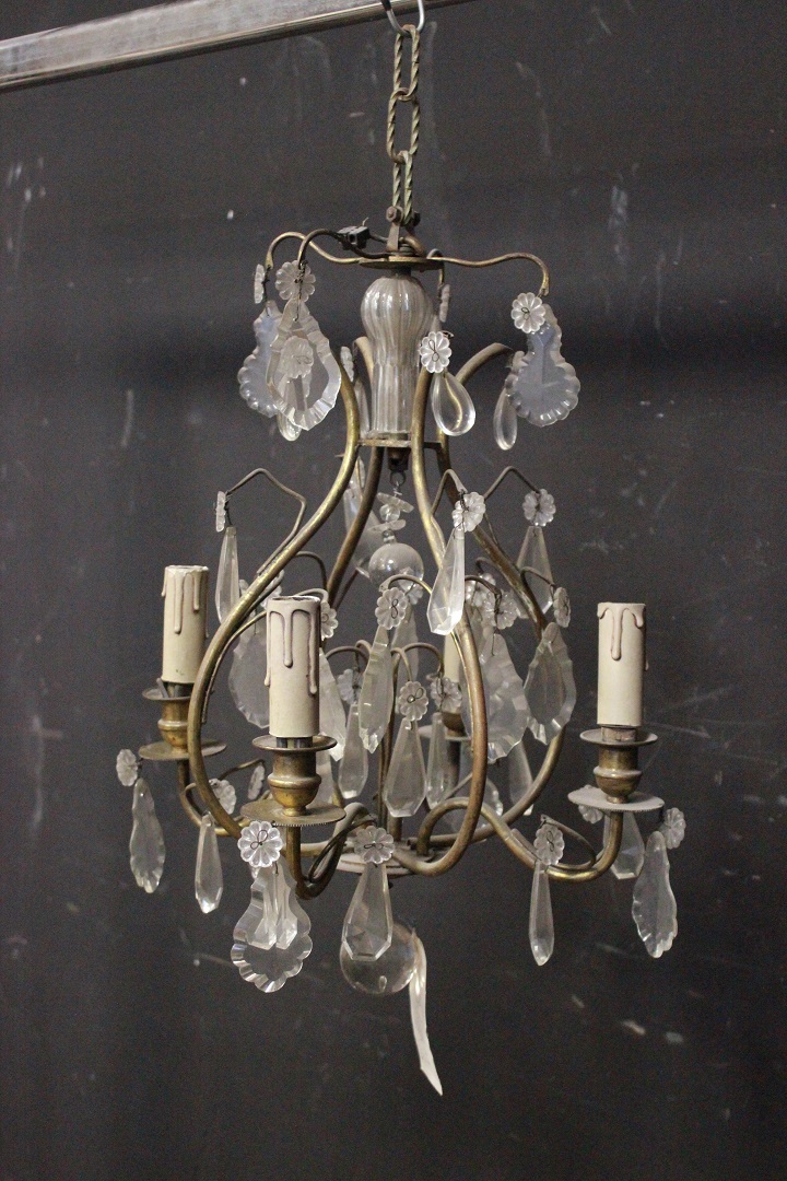 1098_lampadario_ottone_4_quattro_luci_luce_vetri_decorativi_seconda_metà_X_secolo_7