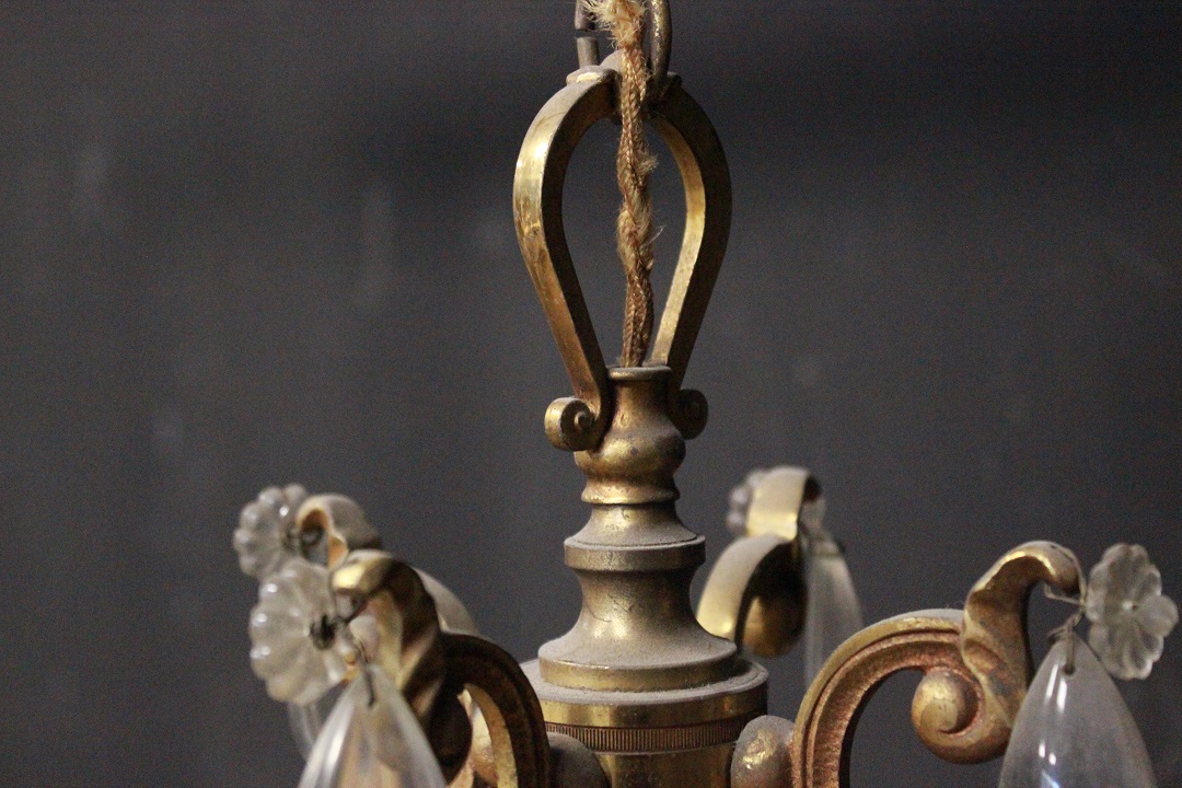 1109_lampadario_4_quattro_luci_luce_vetri_decorativi_seconda_metà_X_secolo_Brescia_Roncadelle_10