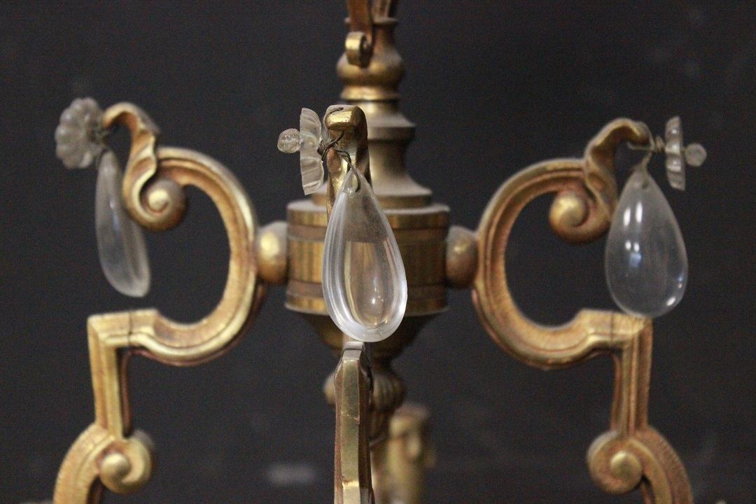 1109_lampadario_4_quattro_luci_luce_vetri_decorativi_seconda_metà_X_secolo_Brescia_Roncadelle_9