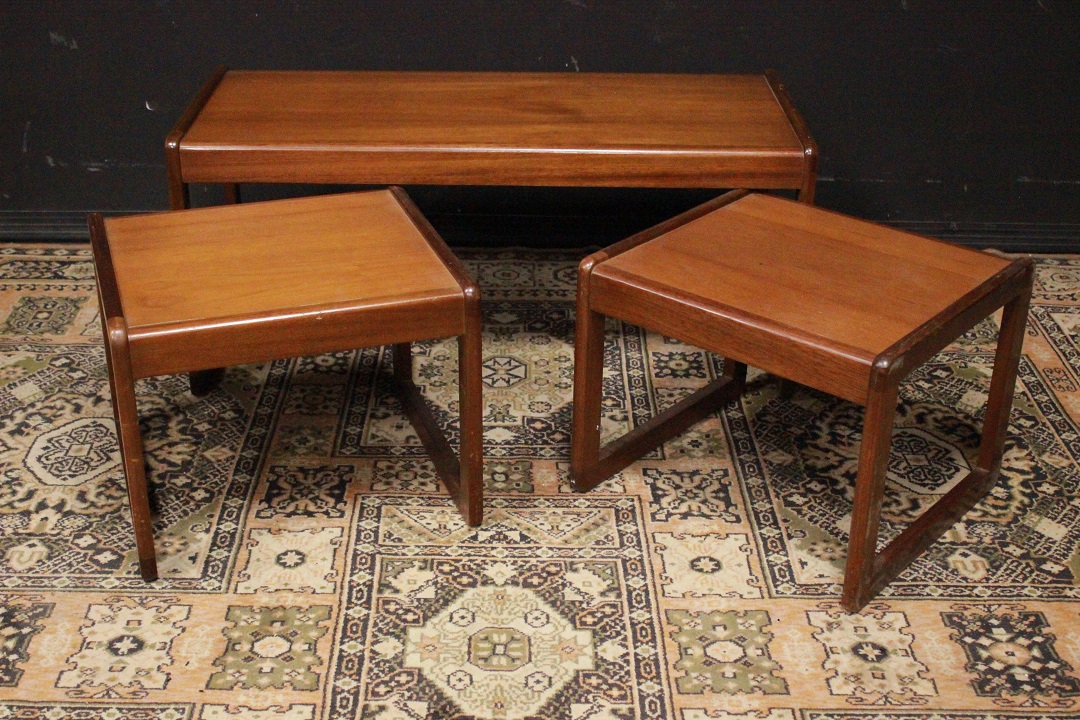 1170_tris_tavolini_nido_incastro_inglesi_originali_legno_english_original_coffee_table_set_three_triple_wood_Brescia_Roncadelle_UK_0