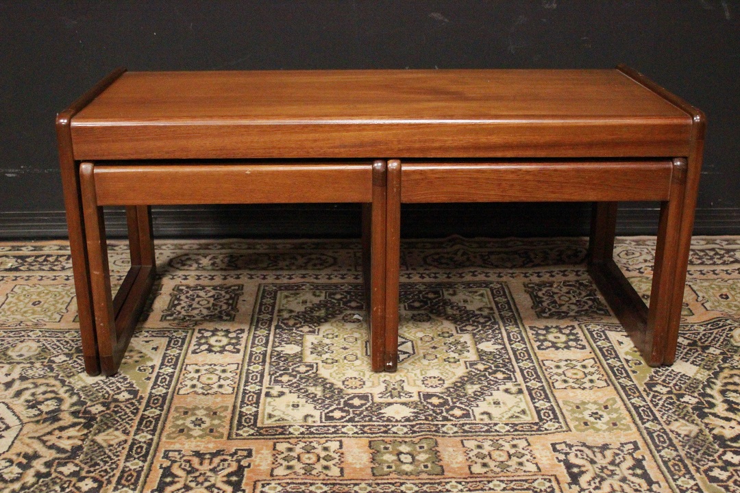 1170_tris_tavolini_nido_incastro_inglesi_originali_legno_english_original_coffee_table_set_three_triple_wood_Brescia_Roncadelle_UK_1
