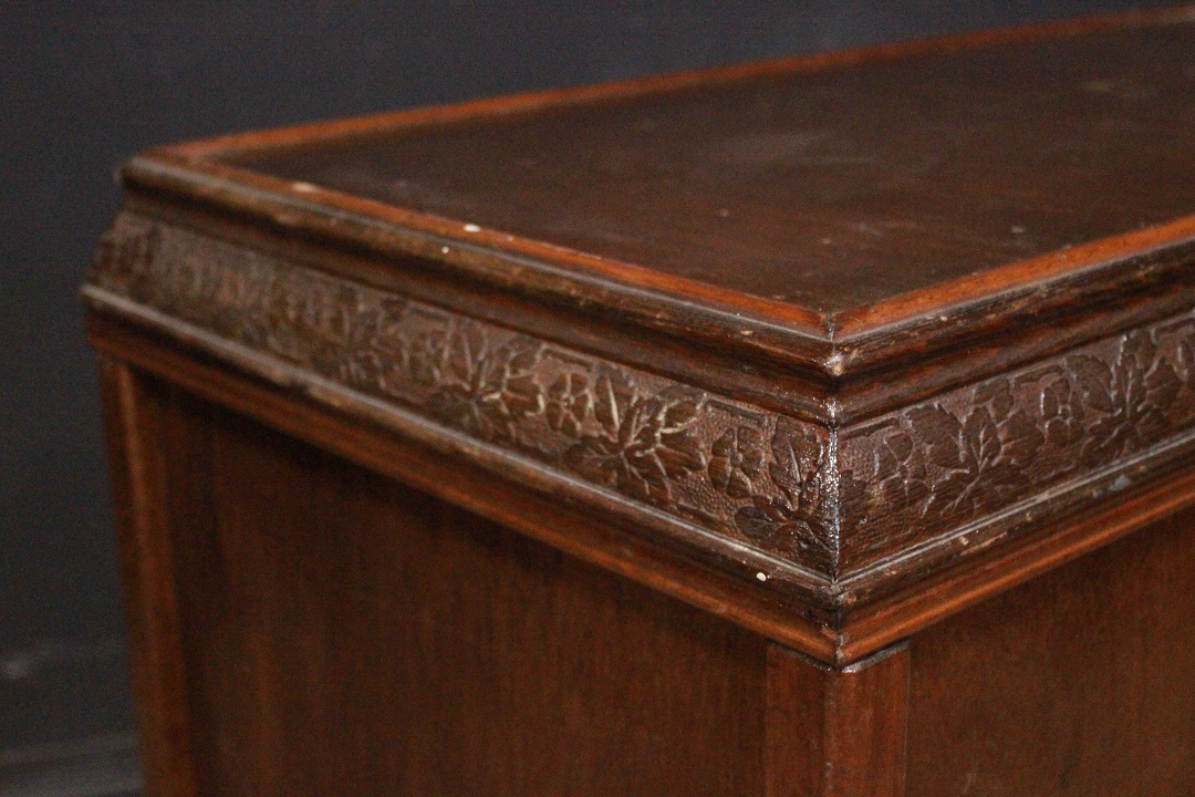 1179_cassettone_baule_legno_leggero_ruote_Brescia_Roncadelle_due_seconda_metà_XX_secolo_Inghilterra_inglese_UK_13