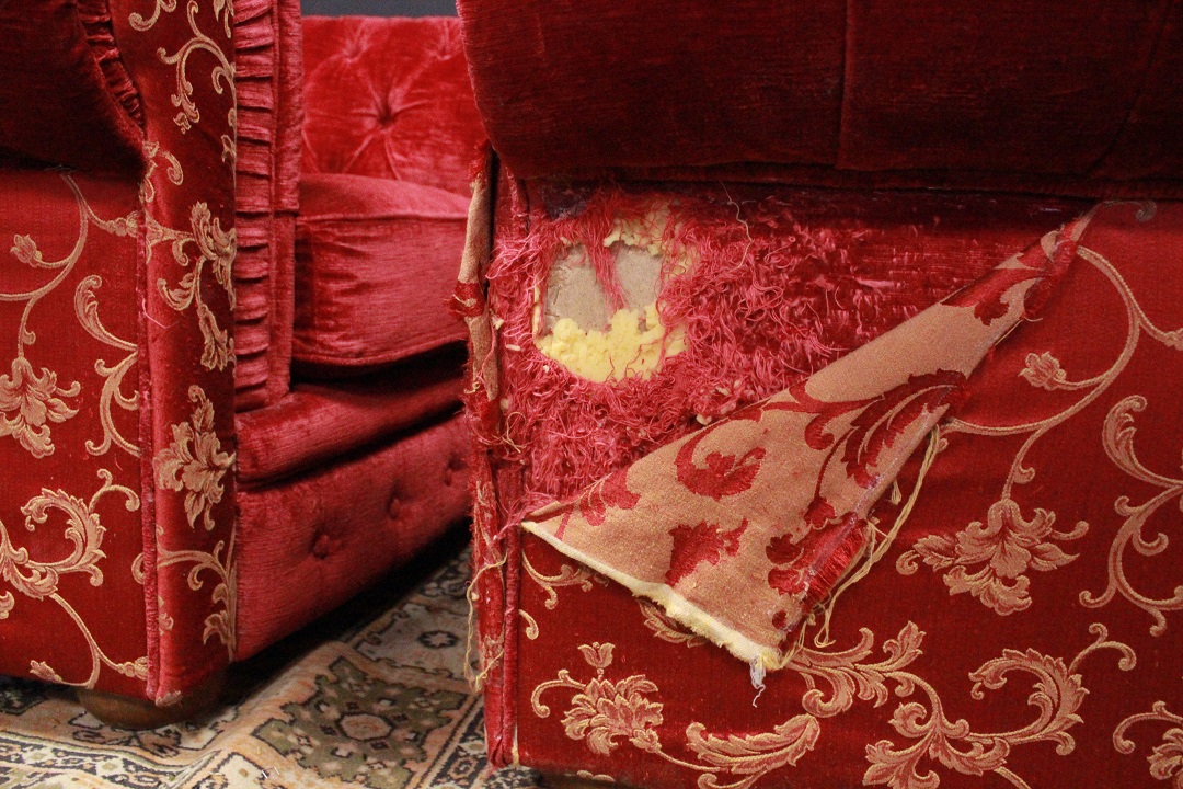 1214_coppia_double_due_poltrona_armchair_club_rosso_red_damascato_tessuto_stoffa_fabric_originali_seconda_metà_XX_secolo_Brescia_Roncadelle_12